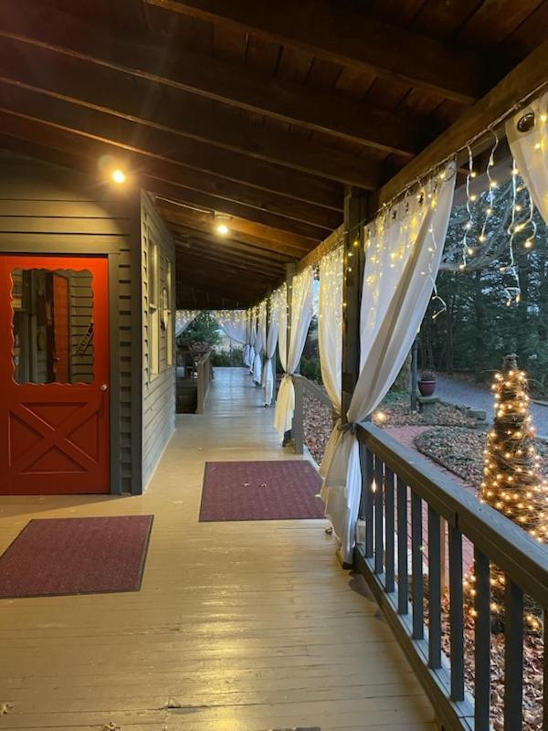 Watson Estate & Deer Creek Winery Uniontown