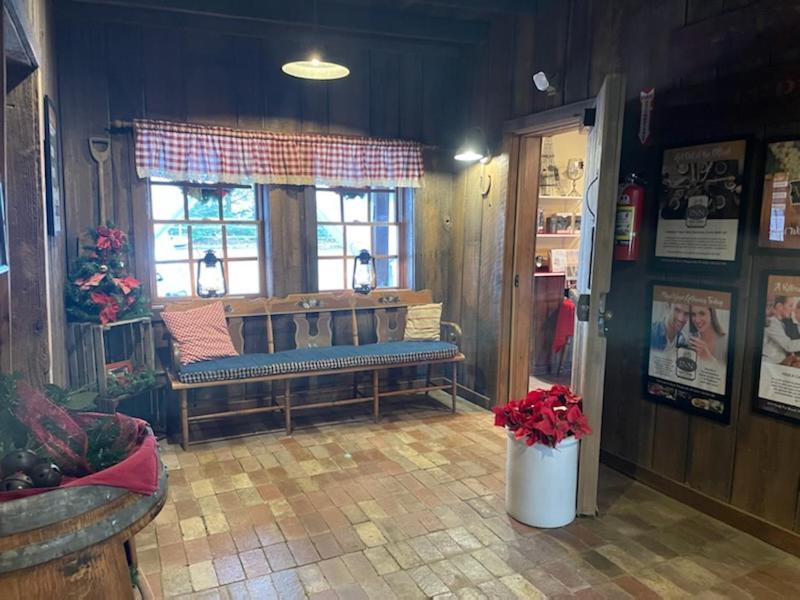 Watson Estate & Deer Creek Winery