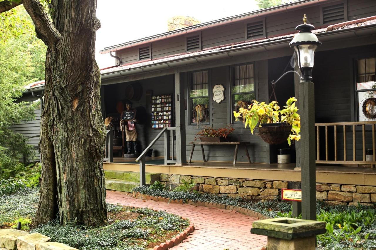 Watson Estate & Deer Creek Winery Acomodação com café da manhã  Uniontown